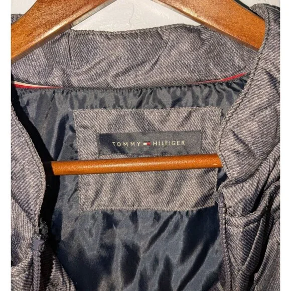 Tommy Hilfiger Womens Medium Quilted Jacket Gold Snap Buttons Zipper Gray - Picture 3 of 16